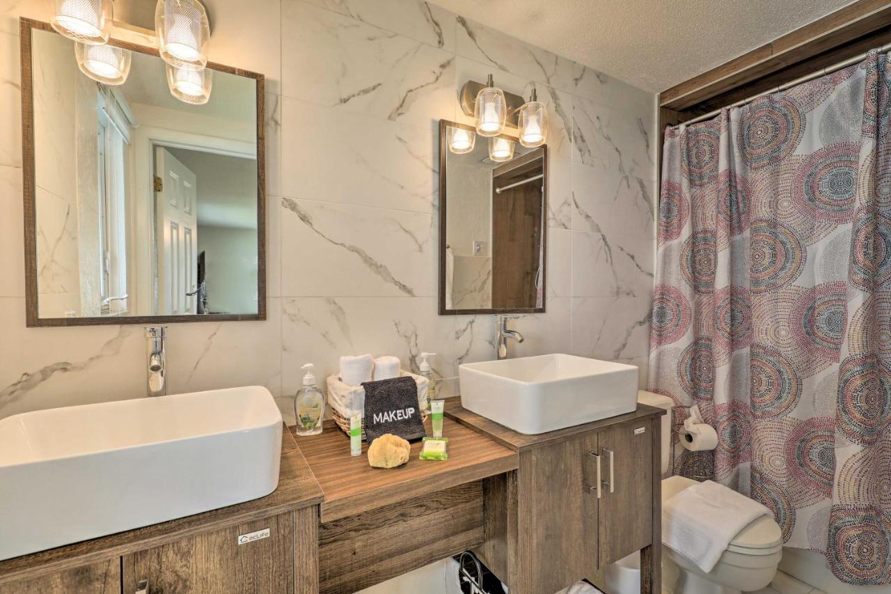 Charming Home With Patio, 7 Mi To Sunset Beach! ホリデー エクステリア 写真