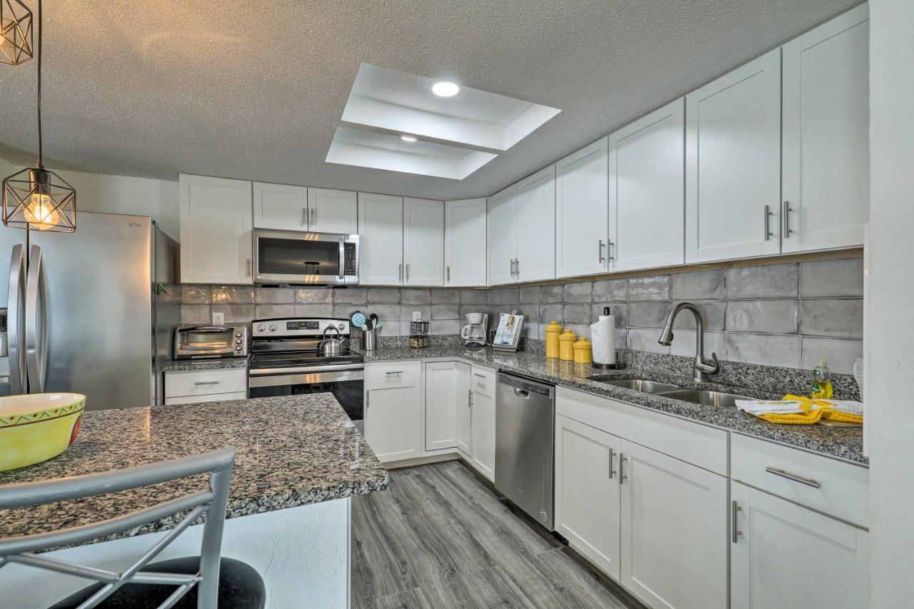 Charming Home With Patio, 7 Mi To Sunset Beach! ホリデー エクステリア 写真